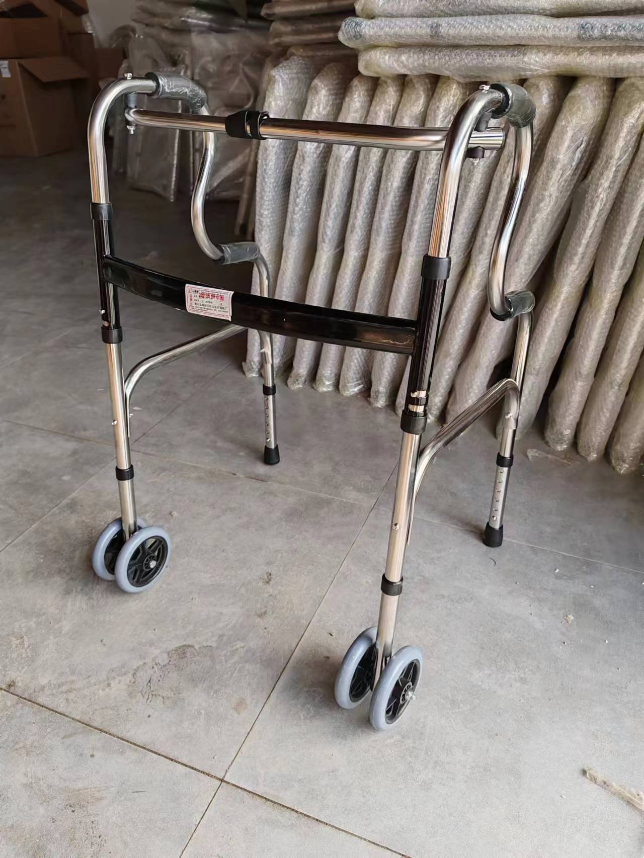 Adjustable Folding Stainless Walker for Elderly 不锈钢双弯+灰双轮