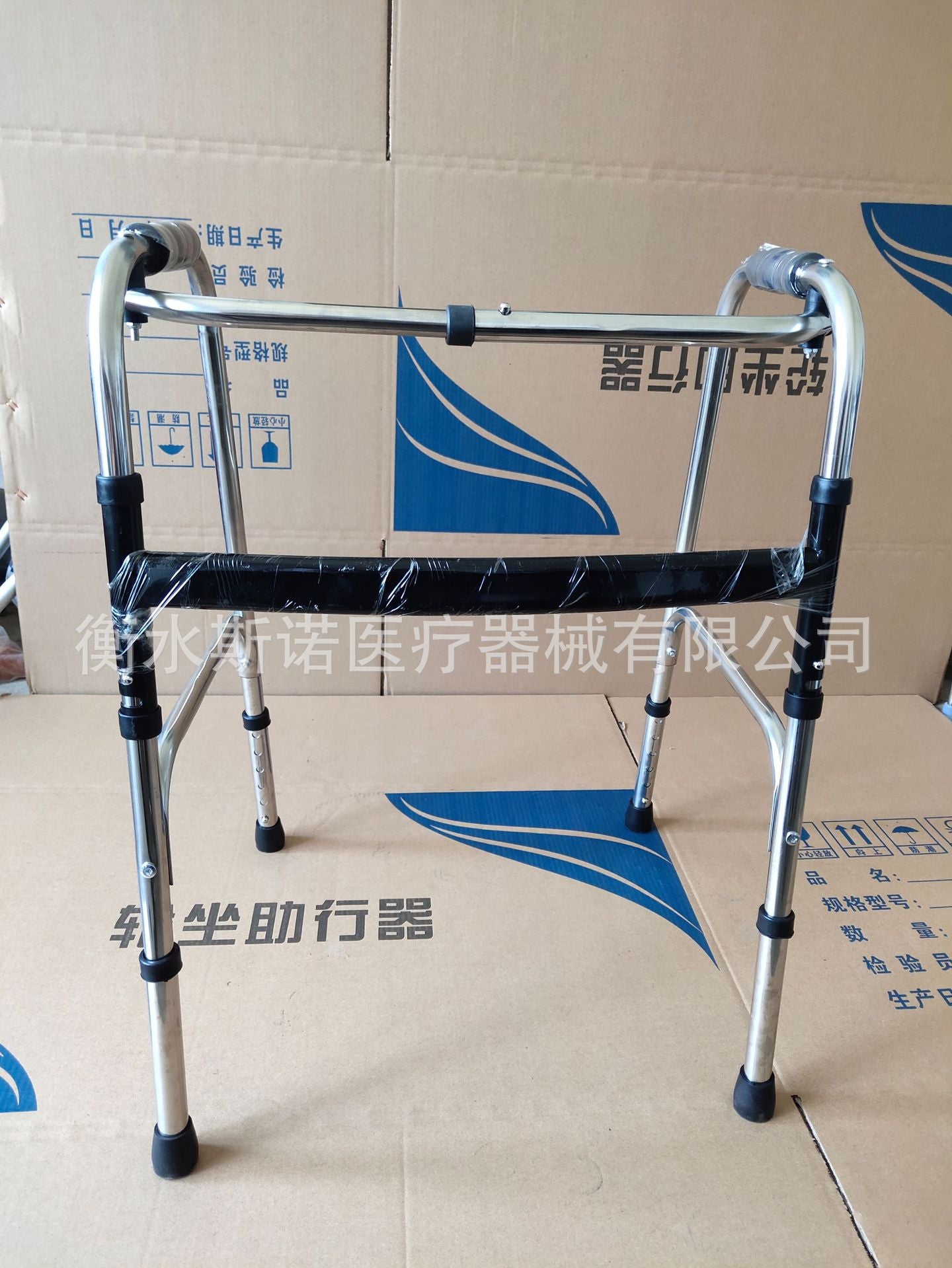 Lightweight Folding Walker for Elderly Rehabilitation 不锈钢直弯